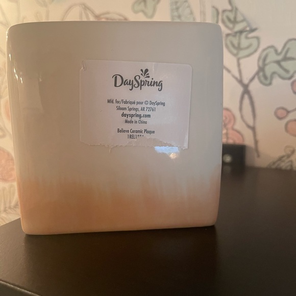 🙏🏻 NWT DaySpring Home Decor - Picture 3 of 3